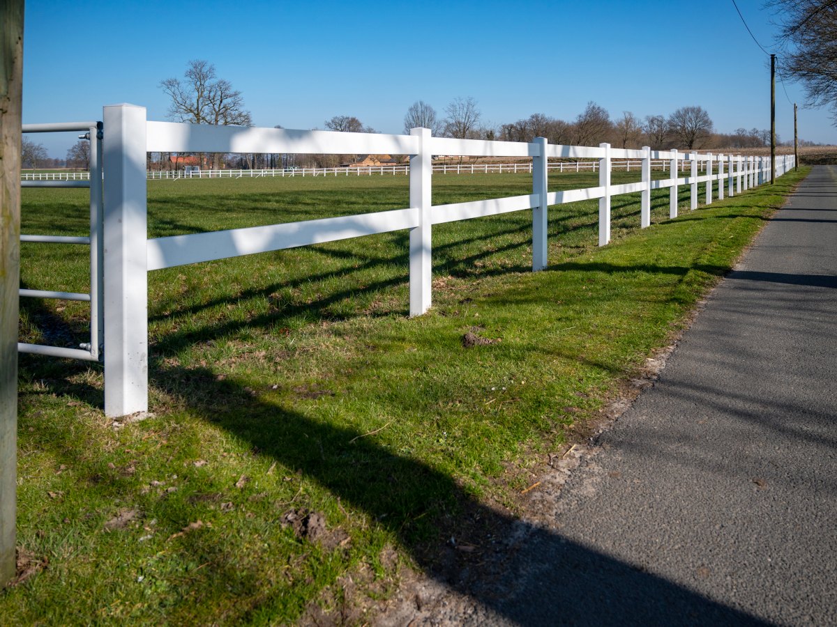 Reitplatz-Einzäunung System Ranch S2 | Sicher & Langlebig | 20x40m